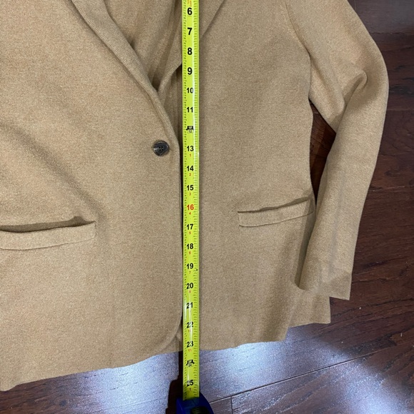 J Crew Camel One Button Schoolboy Cardigan Blazer Sweater M Cotton Preppy - Picture 3 of 6